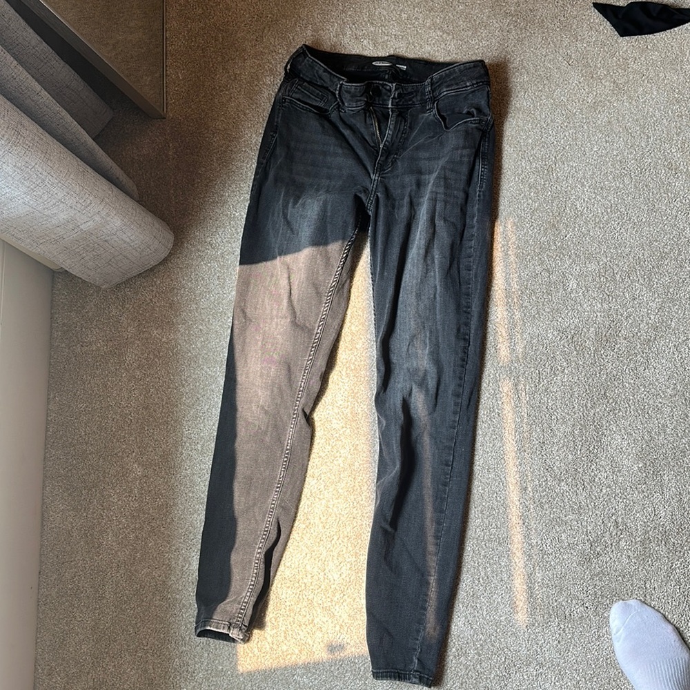 Size 6 old navy rockstar